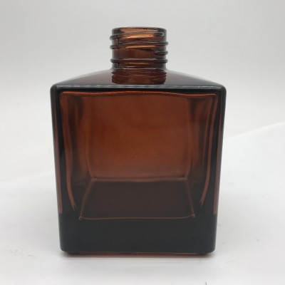 Hotsale 200ml Glass Square Diffuser Bottle 28/410