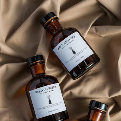 بيع بالجملة المنزلية 60ML 125ML 250ML 500ML 1000ML زجاج البني الداكن الكهرباء الفارغ زجاجة ناشر القصب للناشر