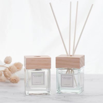 Wholesale 100MLClear Private Label Wooden Cap Glass Luxury Reed Diffuser Bottle