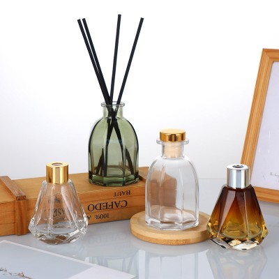 Customized 60ML Gradient Color Aroma Bottle High Value Fashion Glass Fire-Free Home Office