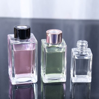 الجملة 50ml80200 خيوط فم طويل مربع زجاجة ناشر الرائحة بدون حريق ، زهرة جافة لغرفة النوم